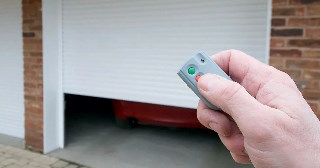 Купить автоматику для рулонных ворот Темрюк, цена от 2720 руб.