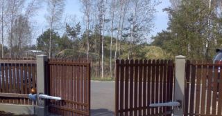 Купить распашные ворота из штакетника Темрюк, цена от 2720 руб.